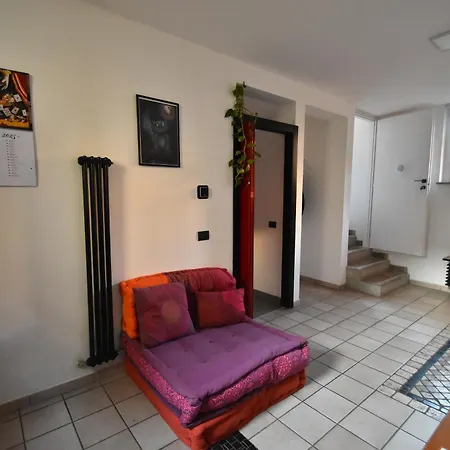 Apartment The Other Side Lainate